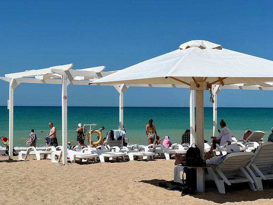 Пляжи базы отдыха в Саках Прибой 