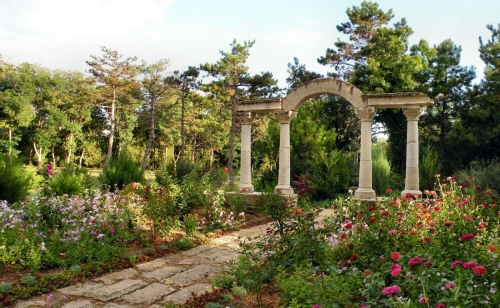 САКСКИЙ КУРОРТНЫЙ ПАРК